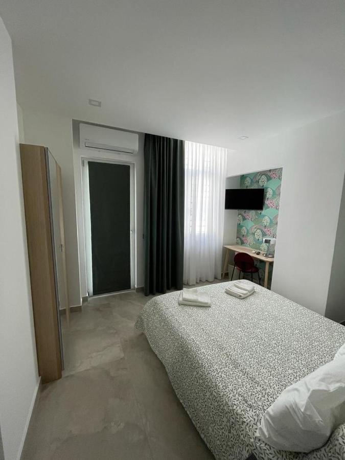 Domus Cervantes Apartment Napoli Eksteriør bilde