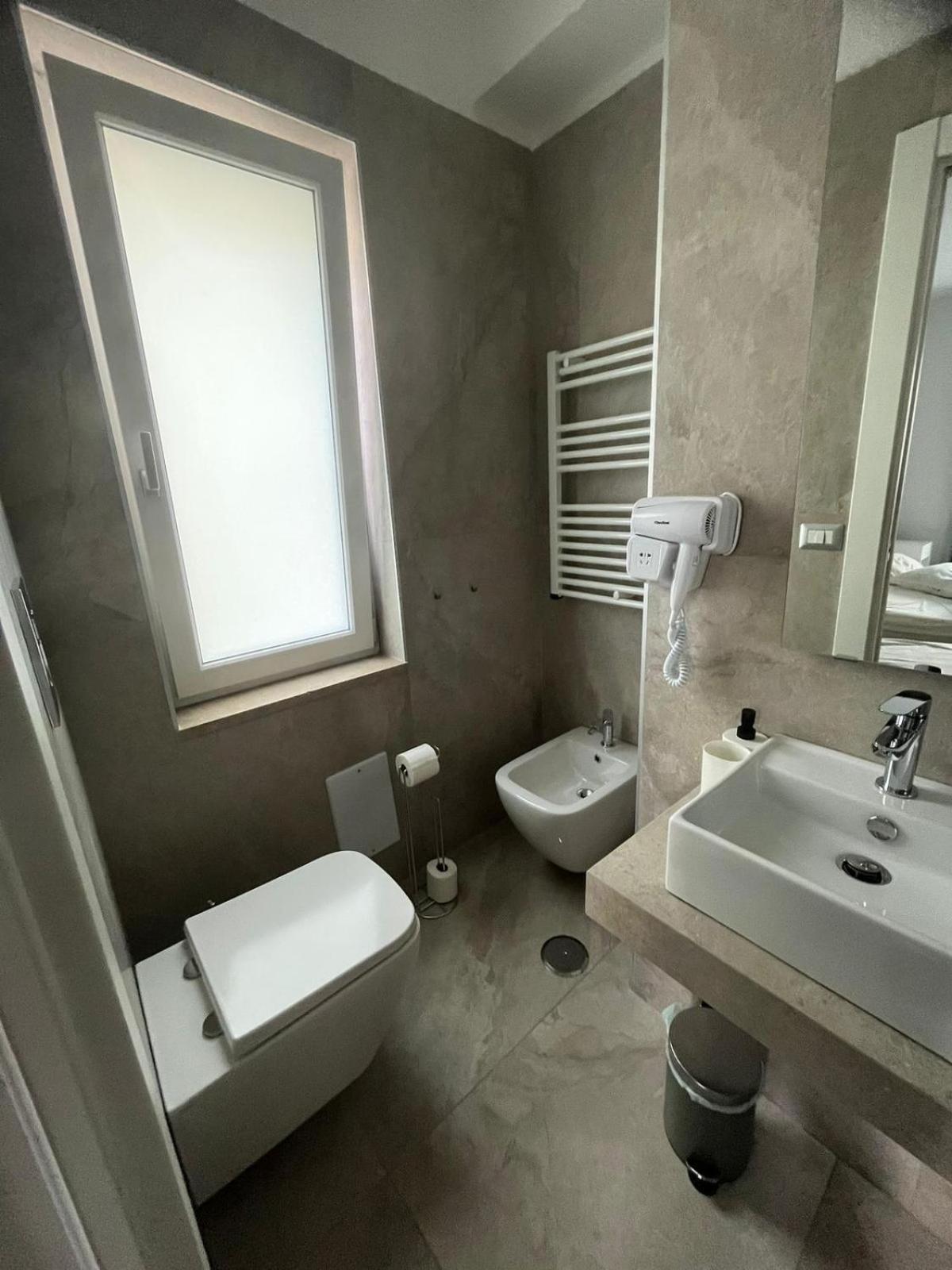 Domus Cervantes Apartment Napoli Eksteriør bilde
