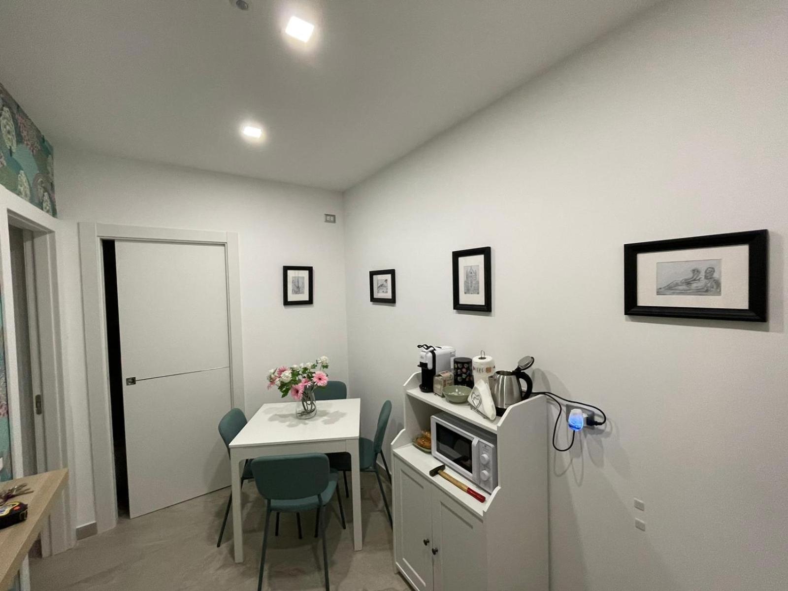 Domus Cervantes Apartment Napoli Eksteriør bilde