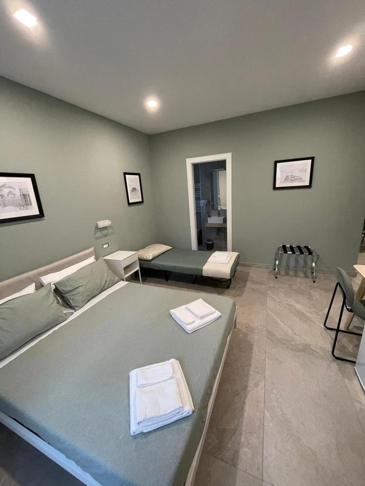 Domus Cervantes Apartment Napoli Eksteriør bilde